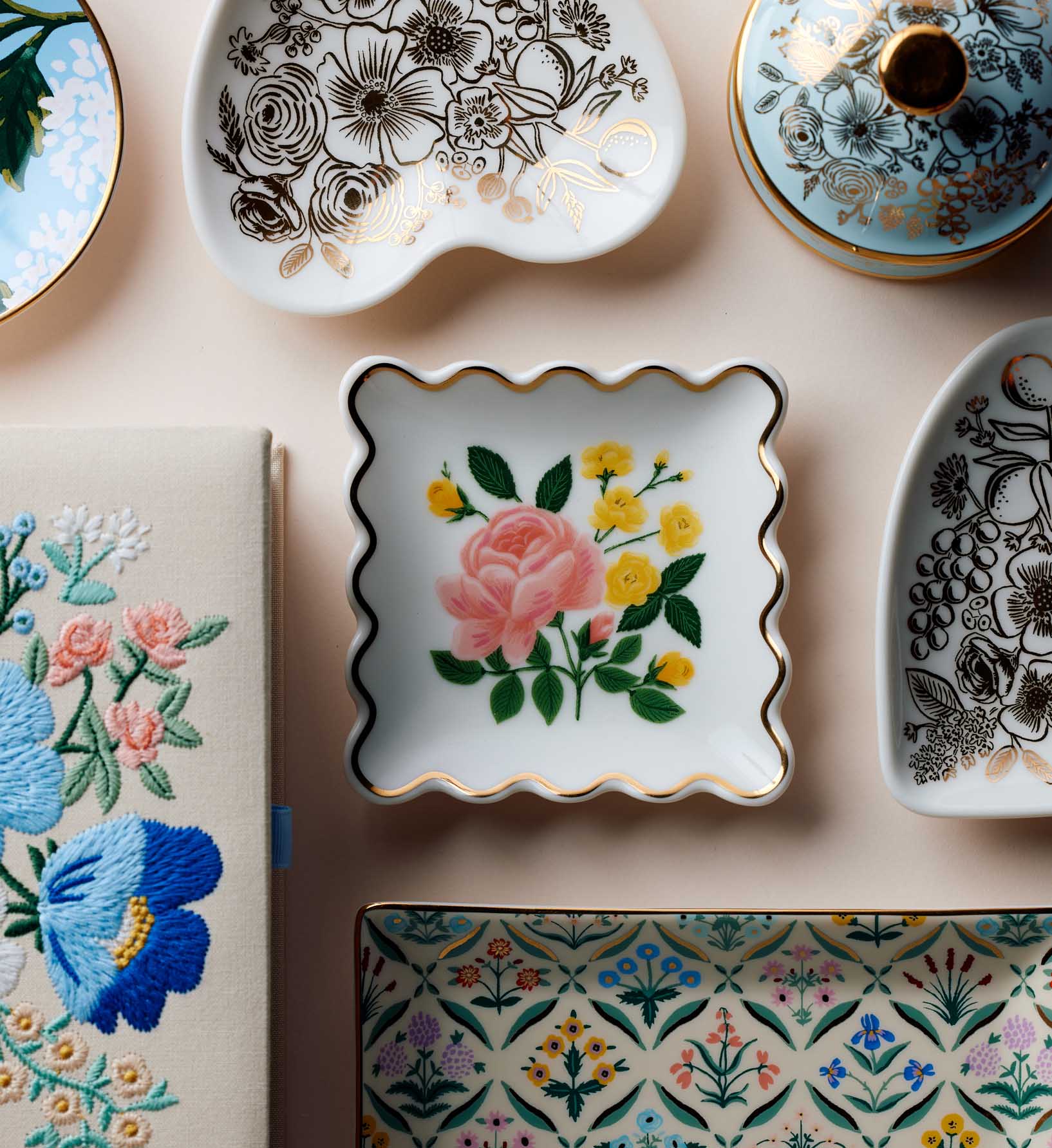 Round Porcelain Box - Colette - Image 2