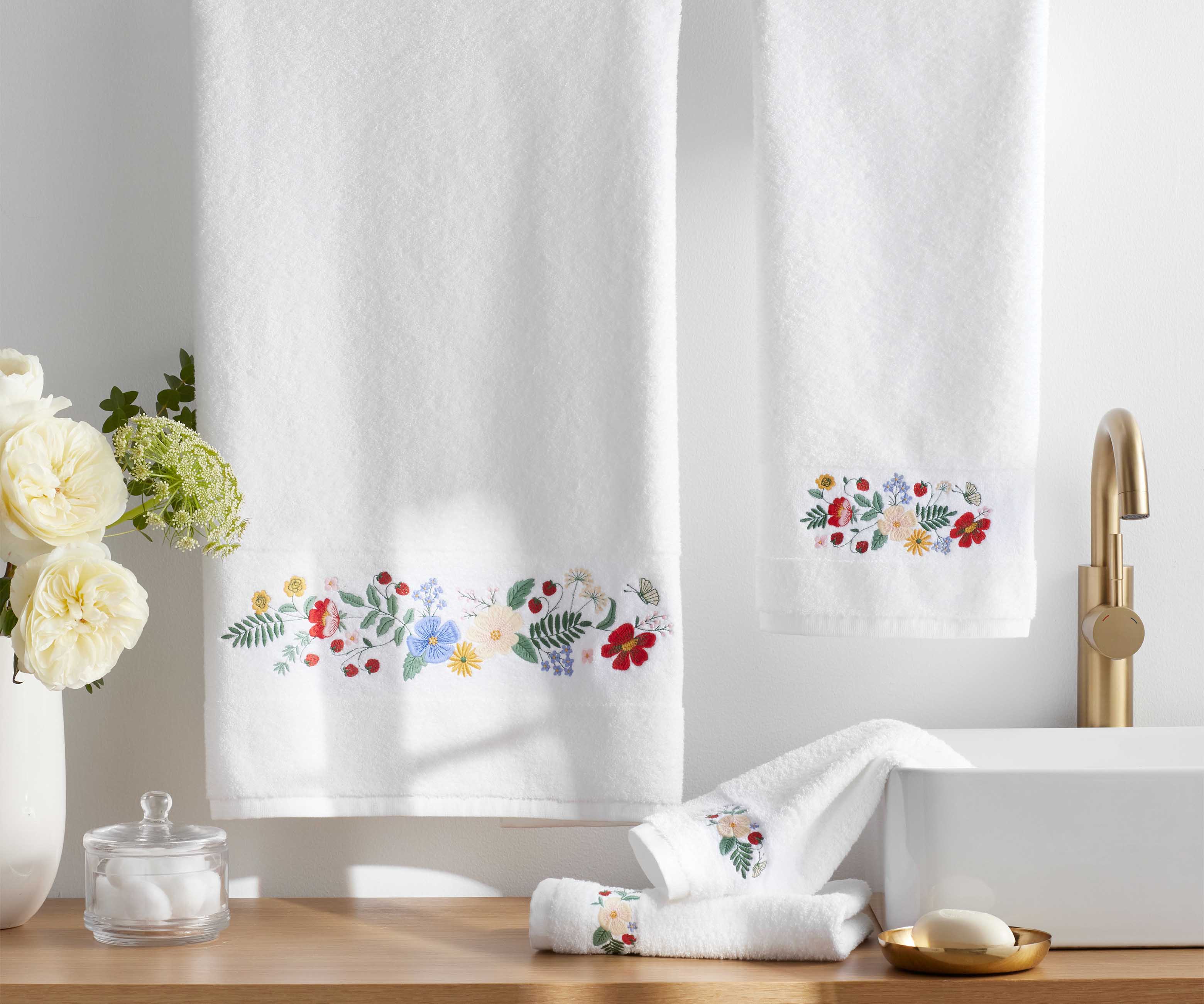 Embroidered Hand Towel - Strawberry Fields - Image 2