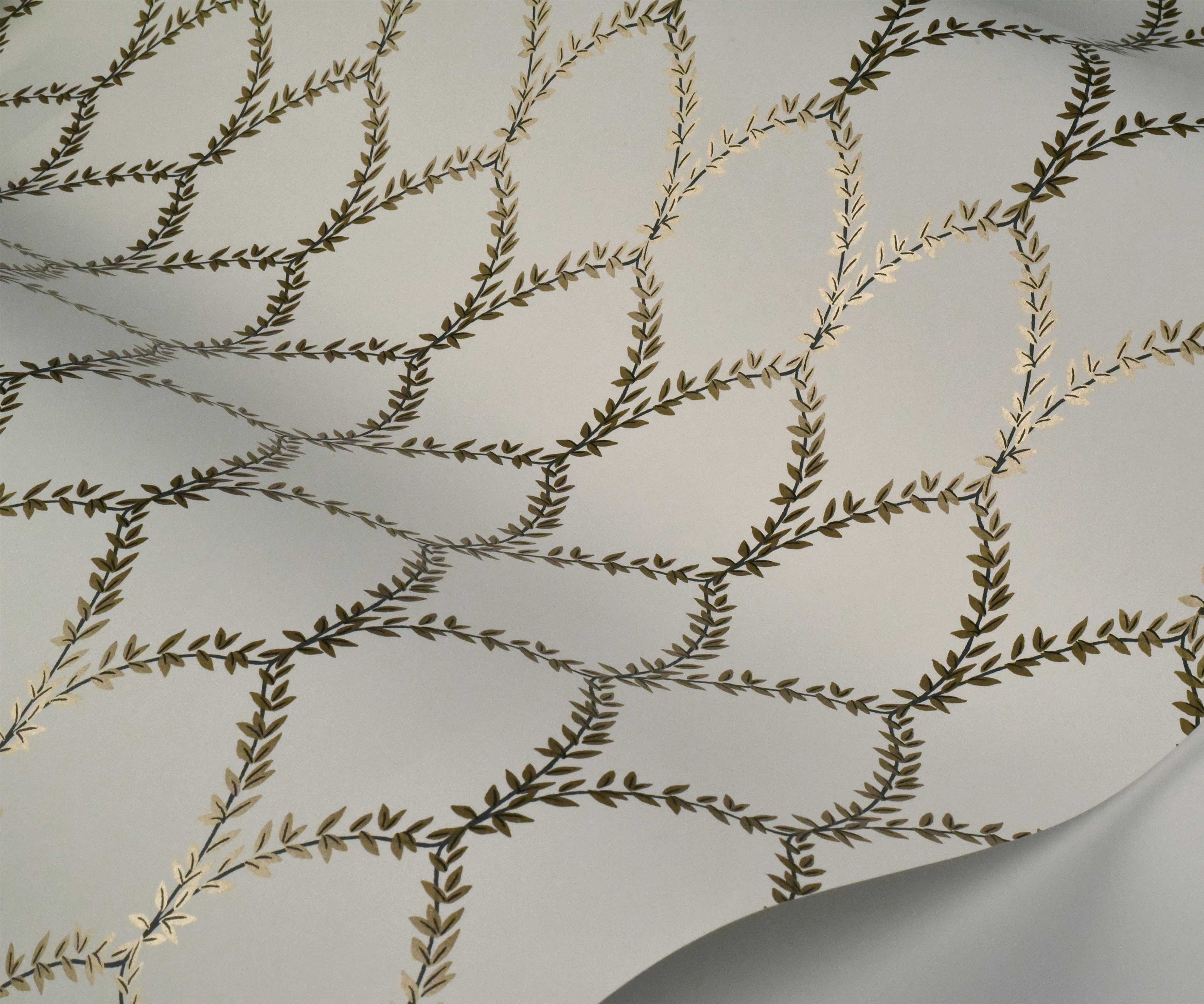Laurel Wallpaper - Metallic Gold & White - Image 4